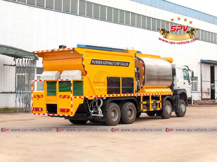 Rubber Asphalt Chip Sealer Sinotruk HOWO - RB